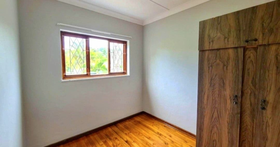 4 Bedroom Property for Sale in Nahoon Valley Park Eastern Cape
